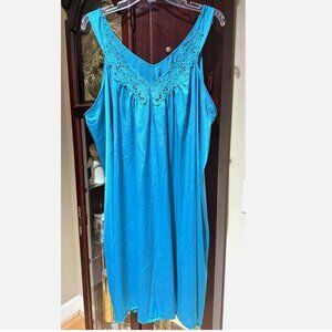 Vintage Vanity Fair Sleeveless Nylon Butterfly Lace Teal Turquoise Nightgown 1X
